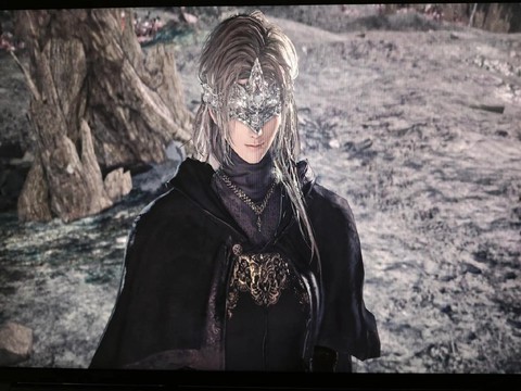 黑暗之魂3如何倒退走